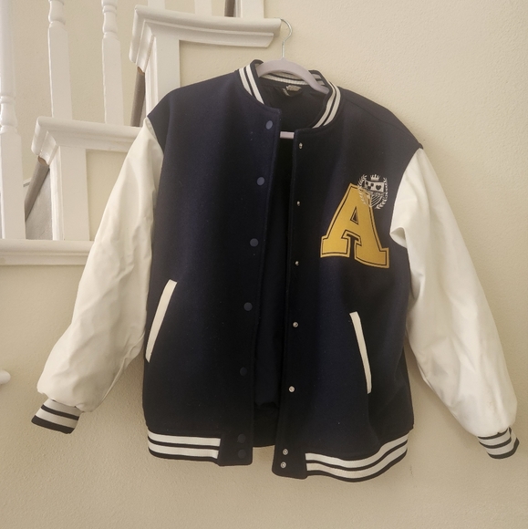 letterman jacket - Picture 2 of 4
